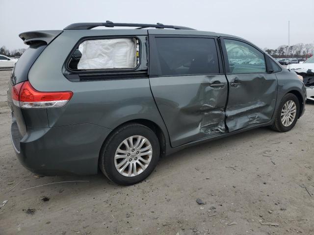 Photo 3 from auction – 2014 TOYOTA SIENNA XLE with VIN 5TDYK3DC2ES521888