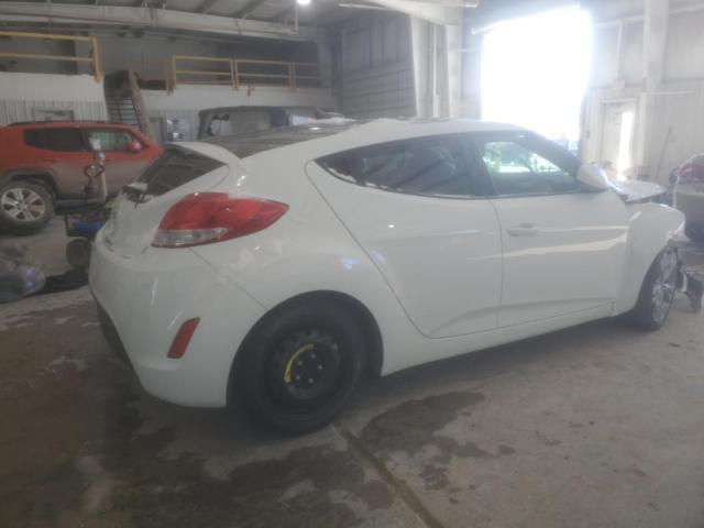Photo 3 from auction – 2016 HYUNDAI VELOSTER A with VIN KMHTC6AD7GU264002