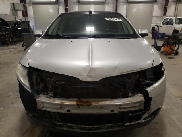 Снимка 5 от търг – 2011 LINCOLN MKX с VIN 2LMDJ8JK3BBJ19661