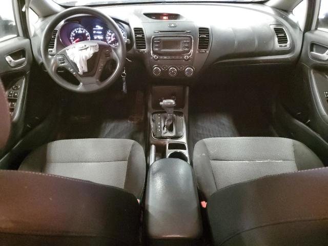 Photo 8 from auction – 2017 KIA FORTE LX with VIN 3KPFK4A72HE151044