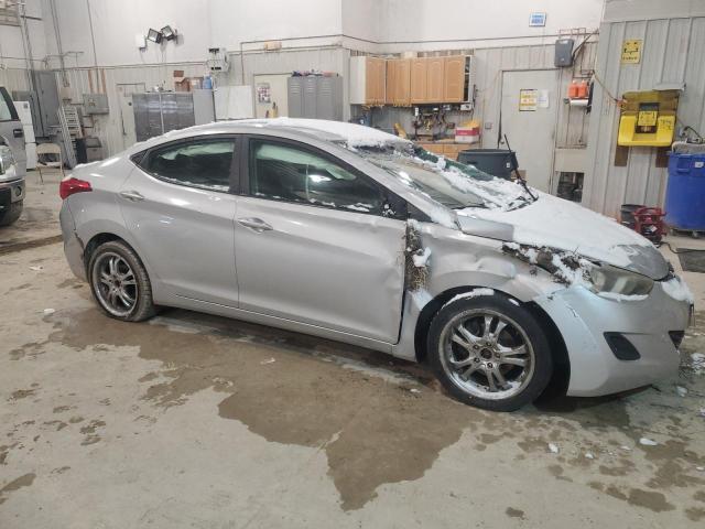 Photo 4 from auction – 2011 HYUNDAI ELANTRA 4D with VIN 5NPDH4AE7BH022708