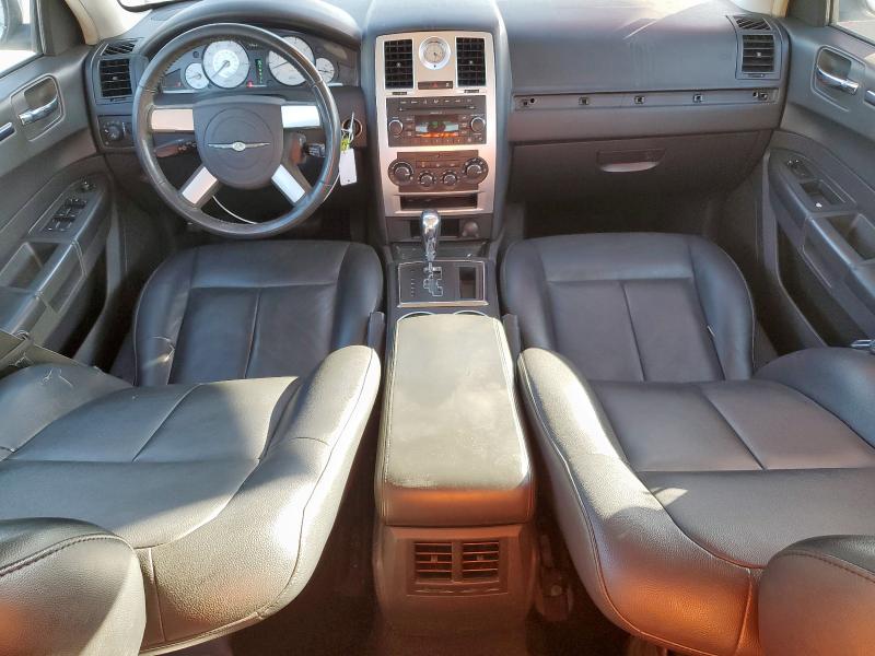 Photo 8 from auction – 2009 CHRYSLER 300 TOURIN with VIN 2C3KA53V09H584097