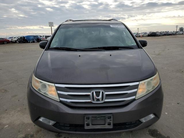 Photo 5 from auction – 2011 HONDA ODYSSEY TO with VIN 5FNRL5H96BB104592