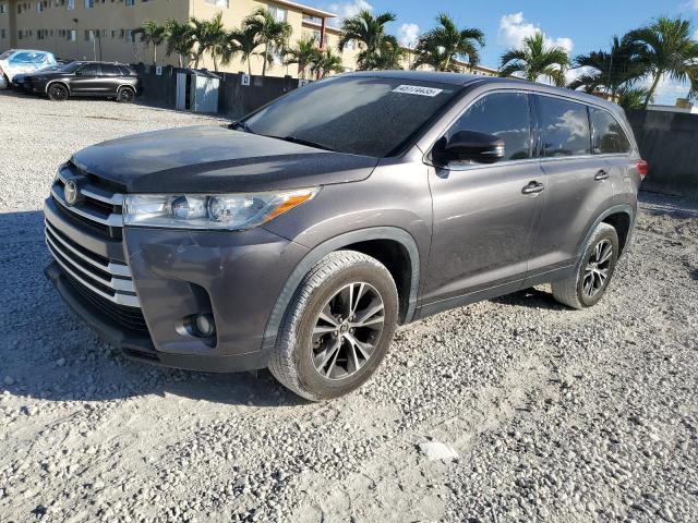TOYOTA HIGHLANDER 2019 with VIN 5TDZZRFH6KS342826 - Photo from auction