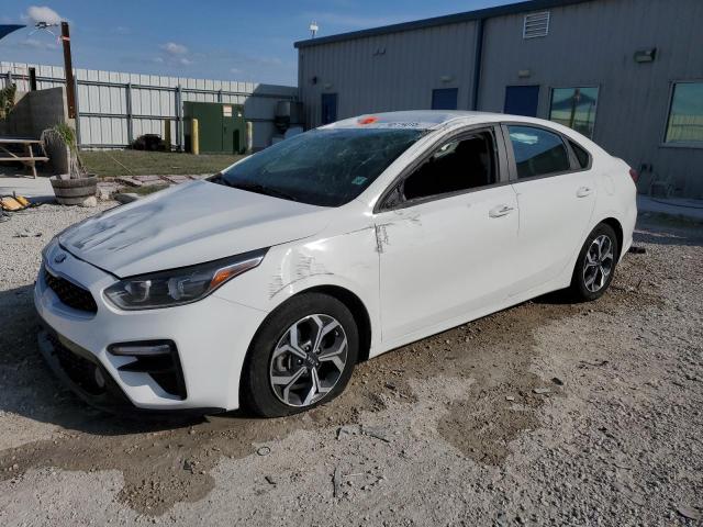 KIA FORTE FE 2021 with VIN 3KPF24AD2ME403861 - Photo from auction