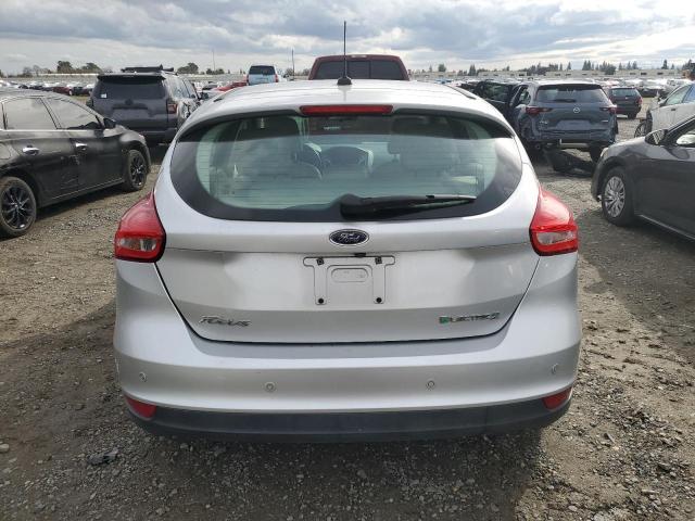 صورة رقم 6 من المزاد - 2017 FORD FOCUS BEV مع VIN 1FADP3R44HL258431