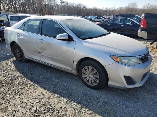 Foto 4 de la subasta – 2012 TOYOTA CAMRY BASE con VIN 4T1BF1FK7CU583116