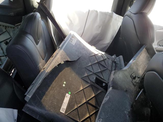 Photo 10 from auction – 2022 TESLA MODEL X with VIN 7SAXCAE56NF345156