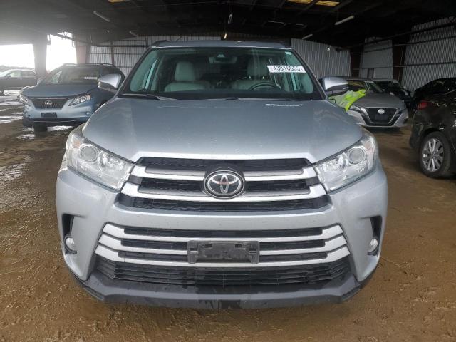 Photo 5 from auction – 2019 TOYOTA HIGHLANDER with VIN 5TDJZRFH3KS620420