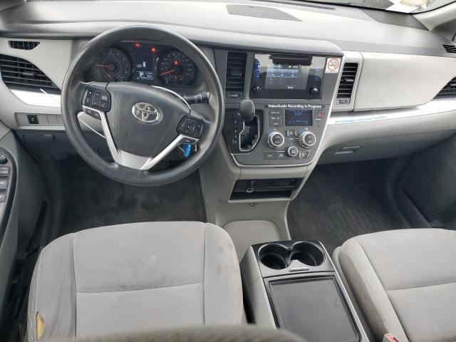 Photo 8 from auction – 2015 TOYOTA SIENNA with VIN 5TDZK3DC0FS600692