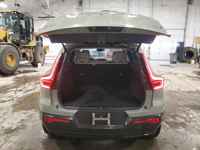 Photo 6 from auction – 2023 VOLVO XC40 PLUS with VIN YV4L12UW2P2024297