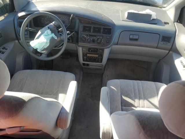 Photo 8 from auction – 2000 TOYOTA SIENNA LE with VIN 4T3ZF13C4YU237213