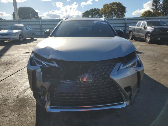 Photo 5 from auction – 2019 LEXUS UX 200 with VIN JTHY3JBH1K2001084