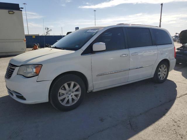 CHRYSLER TOWN & COU 2015 with VIN 2C4RC1BG8FR562466 - Photo from auction