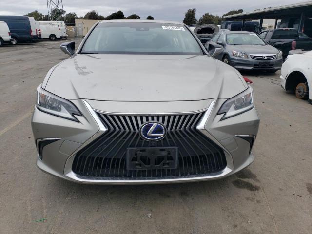 صورة رقم 5 من المزاد - 2019 LEXUS ES 300H مع VIN JTHB21B10K2020785