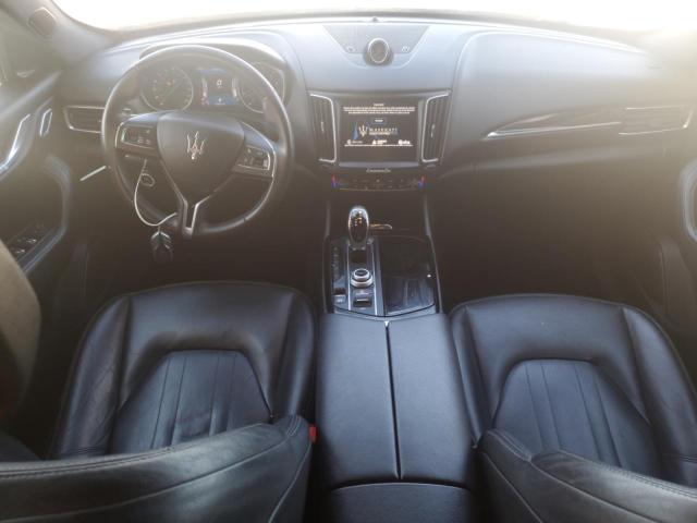 Photo 8 from auction – 2017 MASERATI LEVANTE with VIN ZN661XUA2HX255298