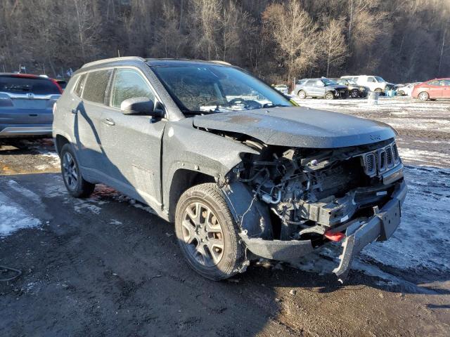 Photo 4 from auction – 2017 JEEP COMPASS TR with VIN 3C4NJDDB5HT632075