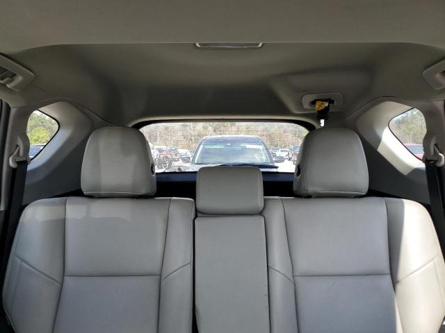 Photo 10 from auction – 2016 TOYOTA RAV4 XLE with VIN 2T3WFREV5GW264922