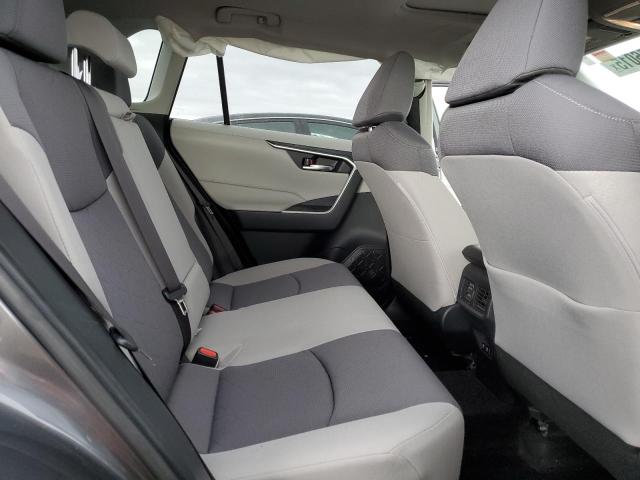 Photo 11 from auction – 2019 TOYOTA RAV4 XLE with VIN JTMW1RFVXKD027944