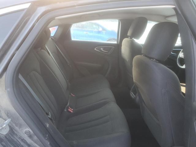 Photo 10 from auction – 2015 CHRYSLER 200 LIMITE with VIN 1C3CCCABXFN639864