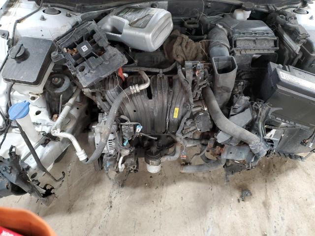 Photo 11 from auction – 2016 HYUNDAI SONATA SE with VIN 5NPE24AF4GH287804