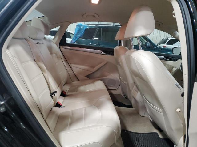 Photo 10 from auction – 2015 VOLKSWAGEN PASSAT S with VIN 1VWAT7A35FC088416