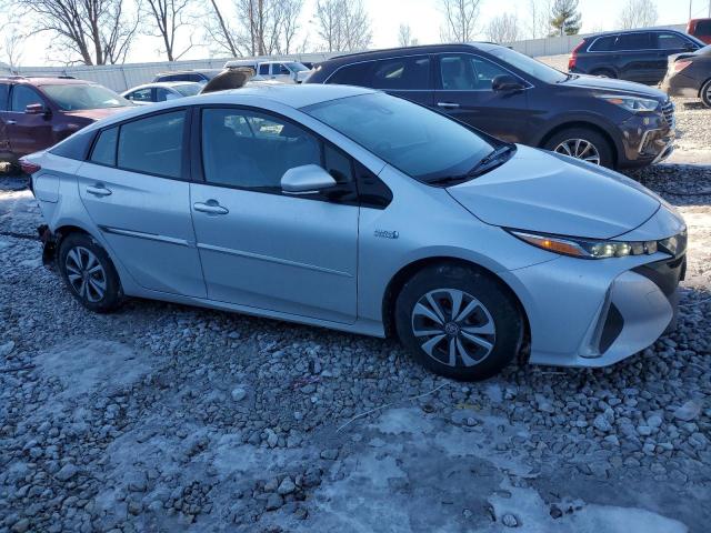 Photo 4 from auction – 2017 TOYOTA PRIUS PRIM with VIN JTDKARFP9H3063641