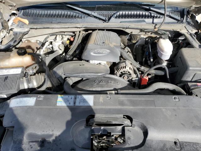 Photo 11 from auction – 2004 CHEVROLET SILVERADO with VIN 1GCGC23UX4F130368