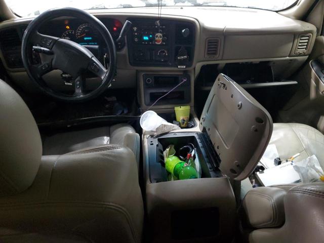 Photo 8 from auction – 2003 CHEVROLET SUBURBAN K with VIN 3GNFK16Z73G145039