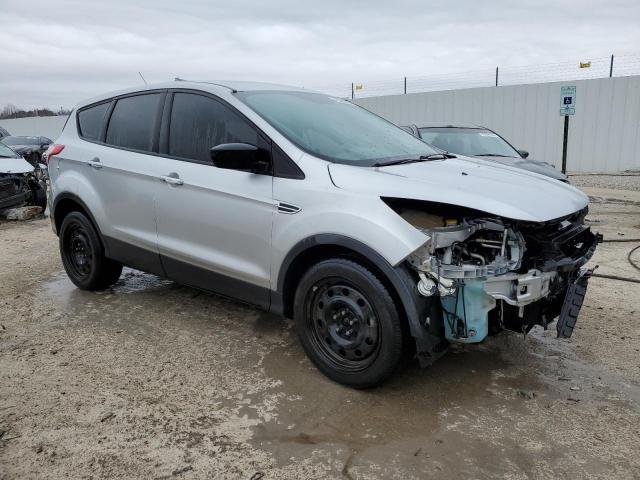 Foto 4 de la subasta – 2016 FORD ESCAPE S con VIN 1FMCU0F75GUB89216