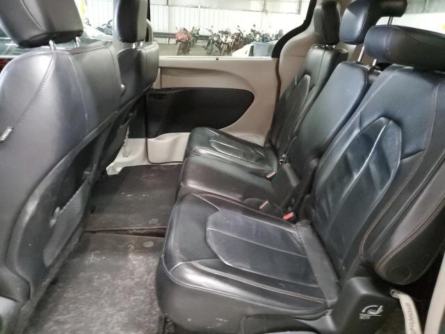 Photo 11 from auction – 2017 CHRYSLER PACIFICA T with VIN 2C4RC1BG7HR752181