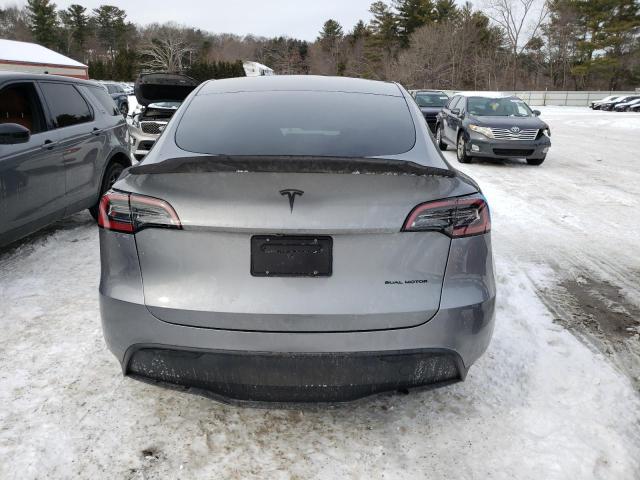Снимка 6 от търг – 2024 TESLA MODEL Y с VIN 7SAYGAEE4RF199838