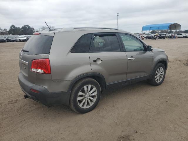 Photo 3 from auction – 2011 KIA SORENTO BA with VIN 5XYKT4A25BG077712