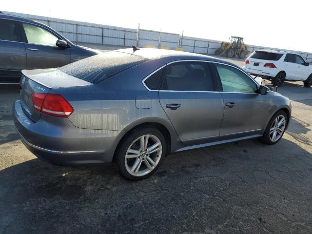 Photo 3 from auction – 2015 VOLKSWAGEN PASSAT SEL with VIN 1VWCV7A37FC093782