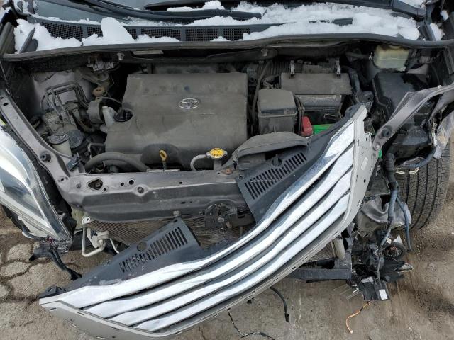 Photo 12 from auction – 2015 TOYOTA SIENNA XLE with VIN 5TDDK3DC2FS118011