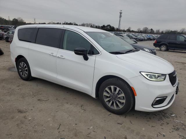 Photo 4 from auction – 2024 CHRYSLER PACIFICA H with VIN 2C4RC1S77RR156912