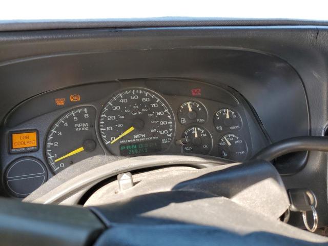 Photo 9 from auction – 2001 CHEVROLET SILVERADO with VIN 2GCEK19T611117509