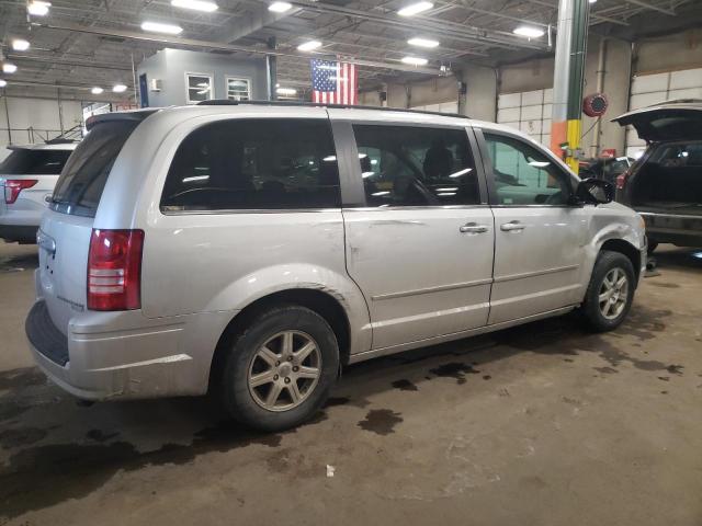 Photo 3 from auction – 2010 CHRYSLER TOWN & COU with VIN 2A4RR5D19AR306919