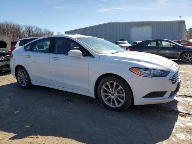 Photo 4 from auction – 2017 FORD FUSION SE with VIN 3FA6P0HD6HR123686