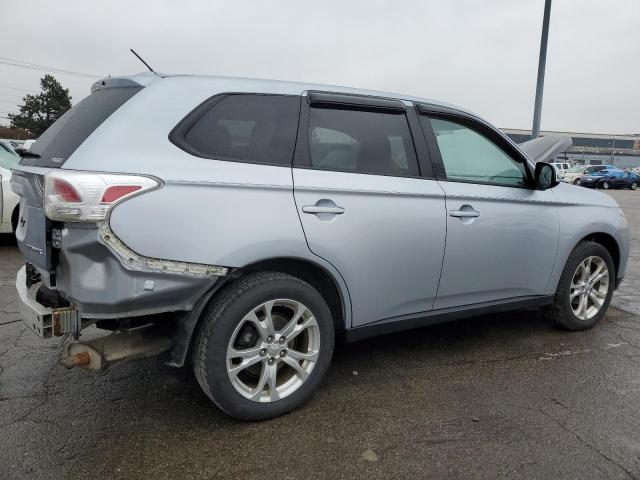 Photo 3 from auction – 2014 MITSUBISHI OUTLANDER with VIN JA4AZ3A35EZ000139