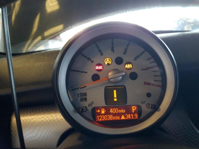 Photo 9 from auction – 2010 MINI COOPER S with VIN WMWMF7C56ATZ73929