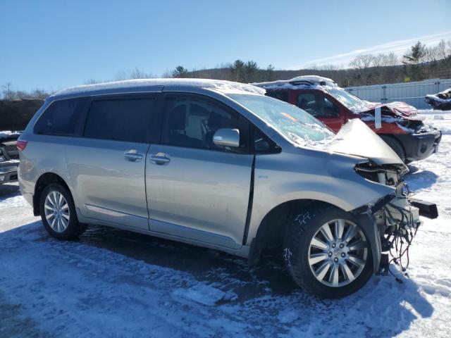 Photo 4 from auction – 2017 TOYOTA SIENNA XLE with VIN 5TDDZ3DC5HS154645
