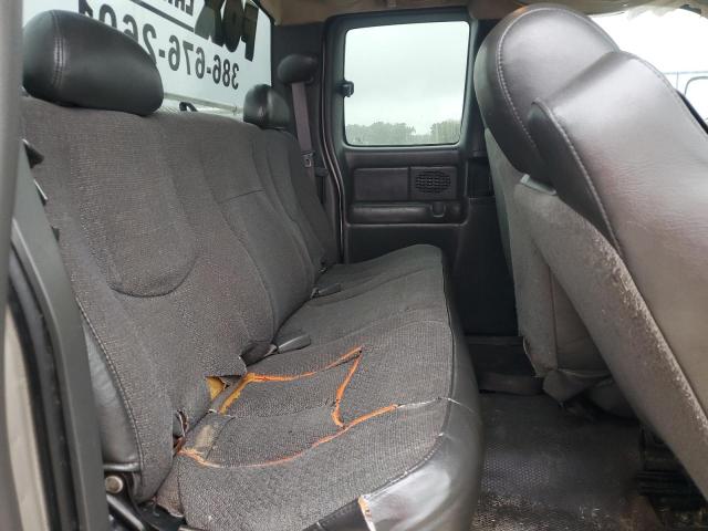 Photo 10 from auction – 2005 CHEVROLET SILVERADO with VIN 1GCHK29U35E174007