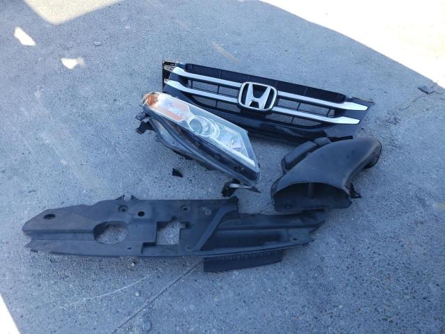 Photo 13 from auction – 2014 HONDA ODYSSEY EX with VIN 5FNRL5H4XEB097011