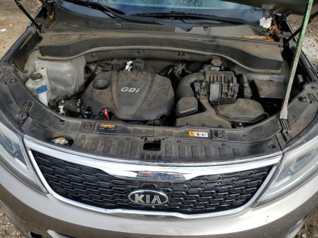 Photo 12 from auction – 2015 KIA SORENTO LX with VIN 5XYKT4A67FG631762
