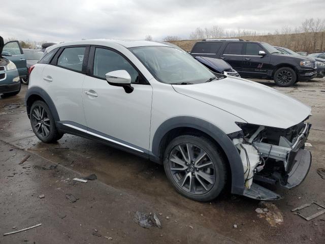 Photo 4 from auction – 2016 MAZDA CX-3 GRAND with VIN JM1DKFD78G0139017