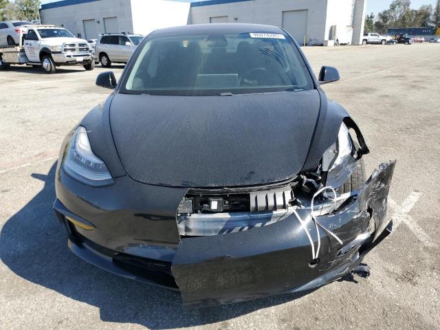Снимка 5 от търг – 2018 TESLA MODEL 3 с VIN 5YJ3E1EA7JF156951