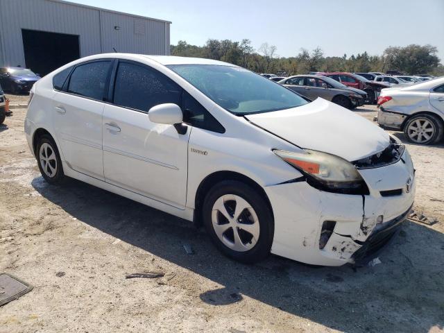 Photo 4 from auction – 2013 TOYOTA PRIUS with VIN JTDKN3DU1D5571739