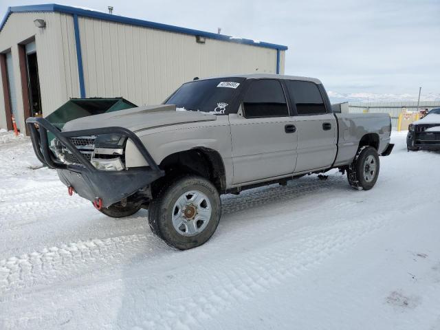 CHEVROLET SILVERADO 2005 with VIN 1GCHK23205F827975 - Photo from auction