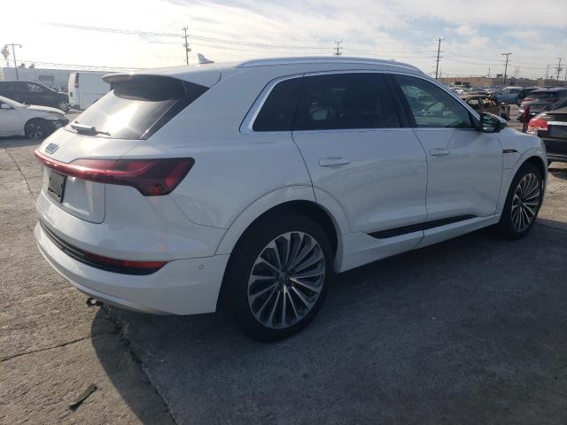 Снимка 3 от търг – 2019 AUDI E-TRON PRE с VIN WA1VAAGE2KB023808